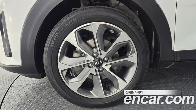 Kia Stonic из Кореи Encar