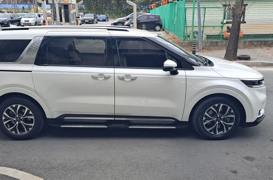 Kia Carnival 9-Seater Noblesse — пробег 52 540 км — фото 3 из 5