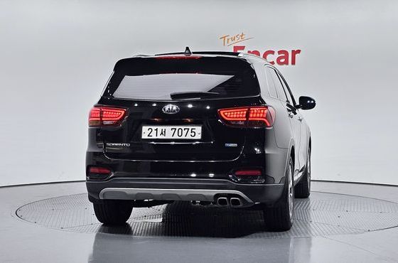 Kia Sorento Diesel 2.2 2WD Noblesse Special — пробег 143 090 км — фото 4 из 5