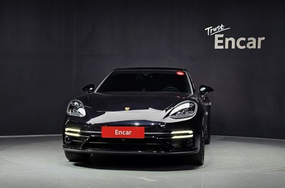 Porsche Panamera 4.0 GTS — пробег 39 813 км — фото 3 из 5