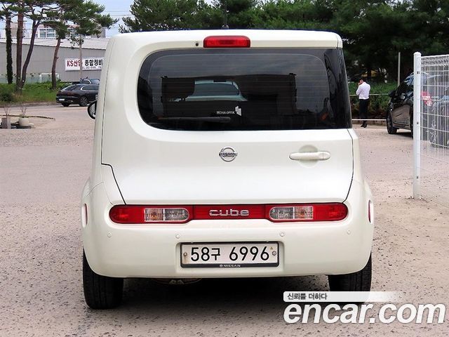 Nissan Cube 1.8 S Z12 — пробег 122 094 км — фото 4 из 5