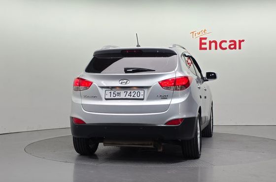 Hyundai Tucson Diesel 2WD LX20 Smart-Pack — пробег 150 085 км — фото 4 из 5