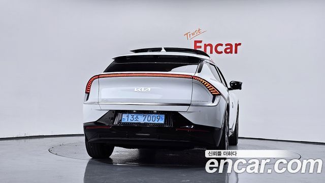 Kia EV6 Long Range Earth — пробег 17 327 км — фото 4 из 5