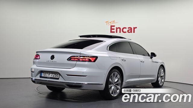 Volkswagen Arteon 2.0 TDI Prestige — пробег 30 559 км — фото 2 из 5