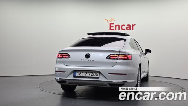 Volkswagen Arteon 2.0 TDI Prestige — пробег 30 559 км — фото 4 из 5