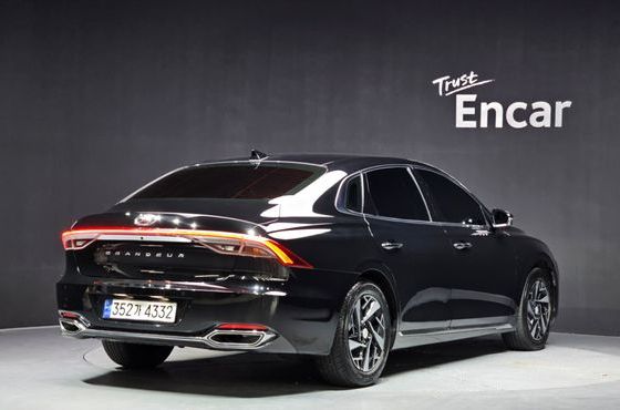 Hyundai Grandeur Premium — пробег 100 679 км — фото 2 из 5