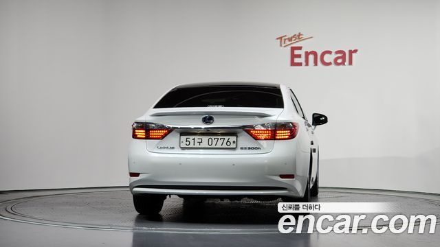 Lexus ES из Кореи Encar