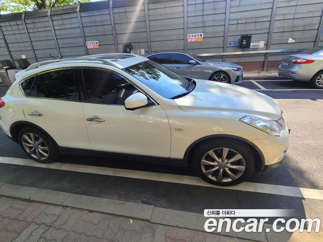 Infiniti EX из Кореи Encar