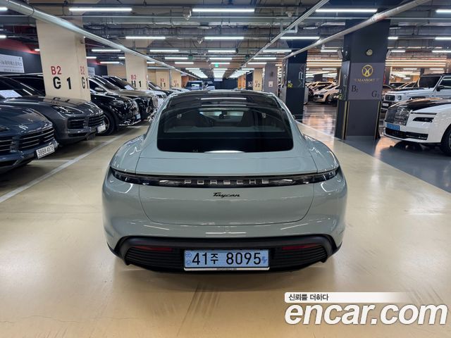 Porsche Taycan из Кореи Encar