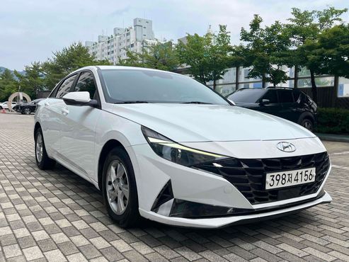 Hyundai AVANTE 1.6 Smart — пробег 110 000 км — фото 3 из 5