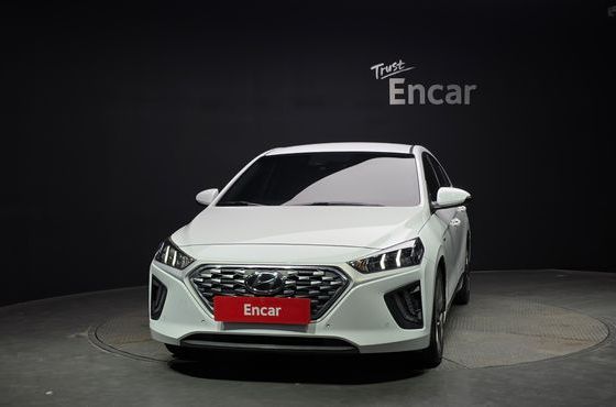 Hyundai Ioniq 1.6 HEV Q — пробег 83 346 км — фото 3 из 5