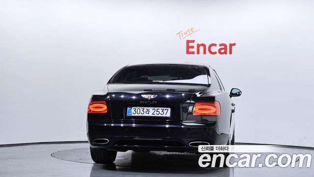Bentley Flying Spur из Кореи Encar
