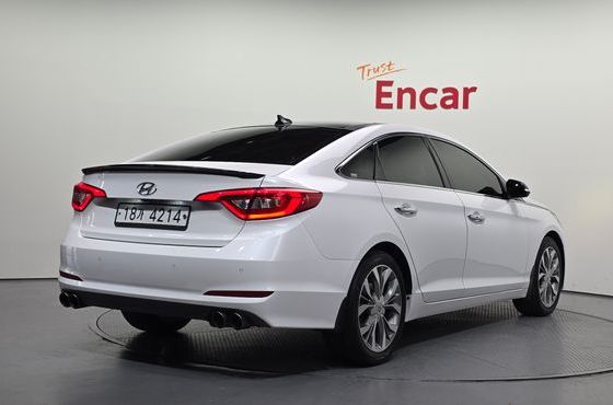 Hyundai Sonata 2.0 Smart Special — пробег 150 896 км — фото 2 из 5