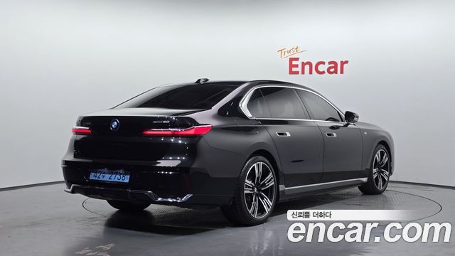 BMW i7 из Кореи Encar