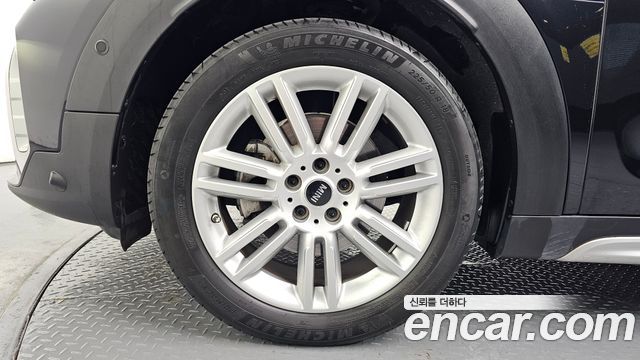 Mini Countryman из Кореи Encar