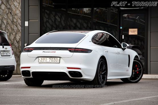 Porsche Panamera 4.0 GTS — пробег 73 780 км — фото 2 из 5