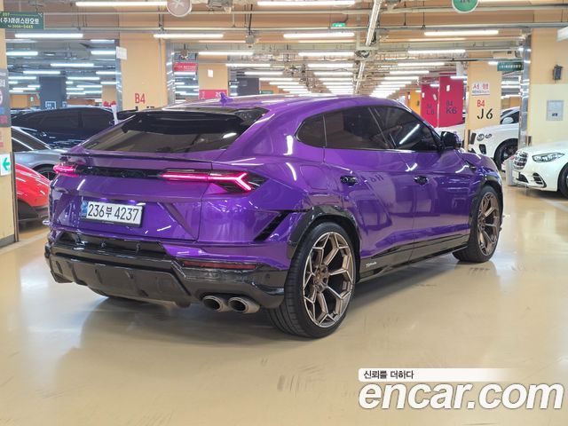 Lamborghini Urus 4.0 V8 Performante — пробег 16 600 км — фото 3 из 5
