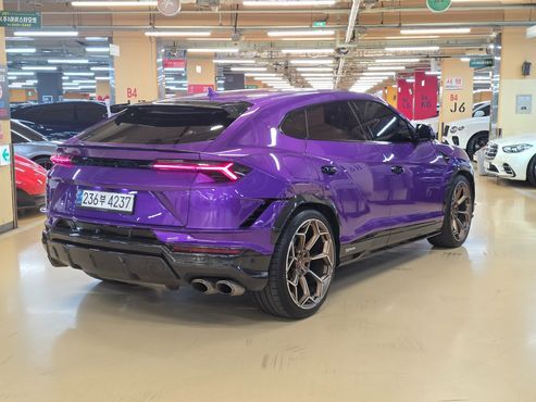 Lamborghini Urus 4.0 V8 Performante — пробег 16 600 км — фото 3 из 5