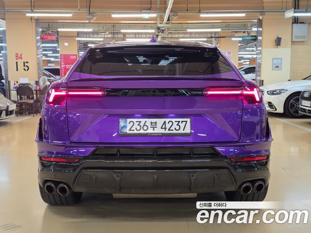 Lamborghini Urus 4.0 V8 Performante — пробег 16 600 км — фото 5 из 5