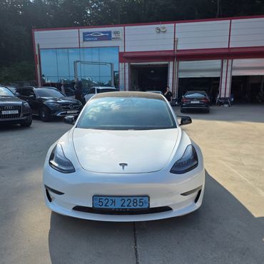 Tesla Model 3 Long Range AWD — пробег 75 837 км — фото 1 из 5