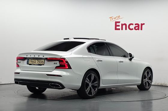Volvo S60 B5 Inscription — пробег 37 396 км — фото 2 из 5