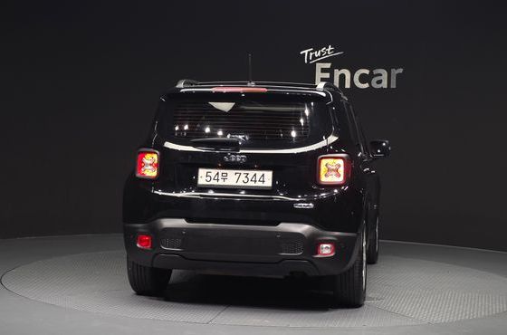 Jeep Renegade 2.4 Longitude — пробег 136 318 км — фото 4 из 5