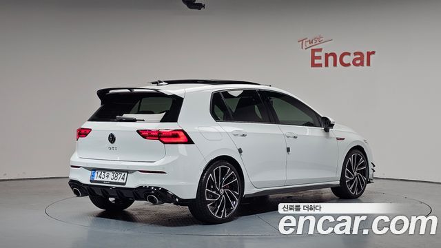Volkswagen Golf из Кореи Encar