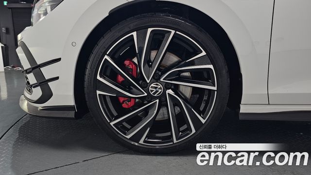 Volkswagen Golf из Кореи Encar