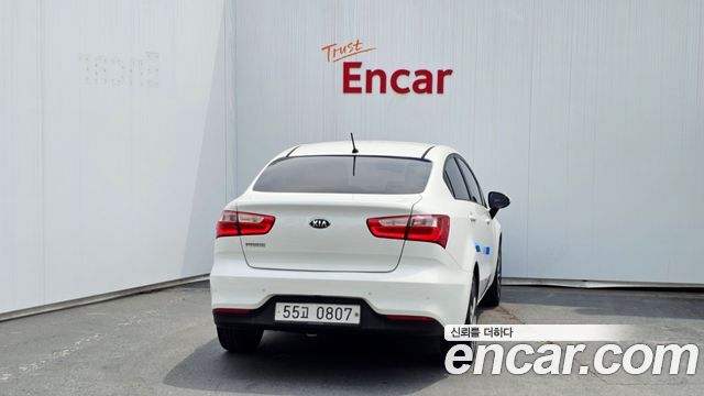 Kia pride из Кореи Encar