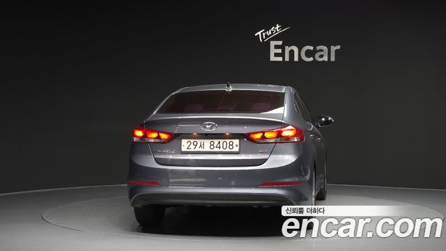 Hyundai AVANTE из Кореи Encar