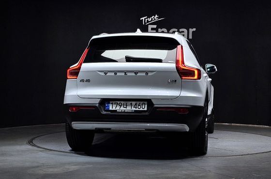 Volvo XC40 B4 Inscription — пробег 39 064 км — фото 4 из 5