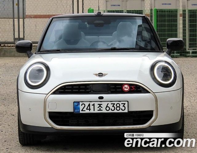 Mini Cooper Convertible из Кореи Encar