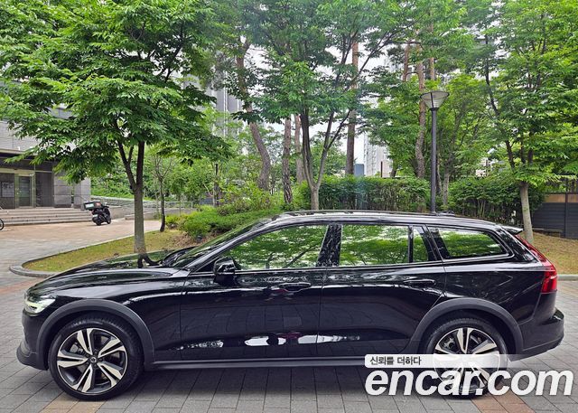 Volvo V60 из Кореи Encar