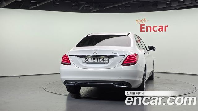 Mercedes-Benz C-Class из Кореи Encar