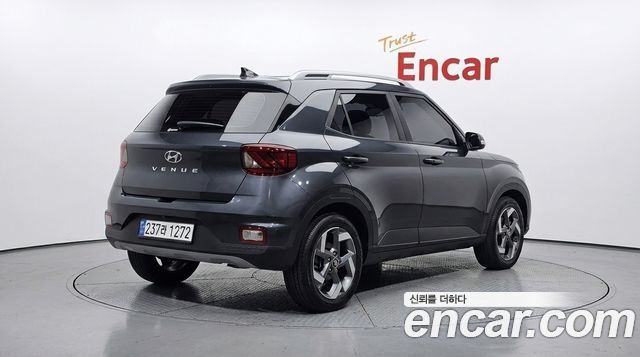 Hyundai Venue из Кореи Encar