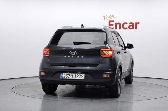 Hyundai Venue 1.6 Flux — пробег 45 955 км — фото 4 из 5