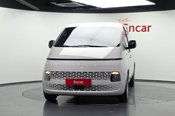 Hyundai Staria Cargo 5-Seater Smart — пробег 22 847 км — фото 3 из 5