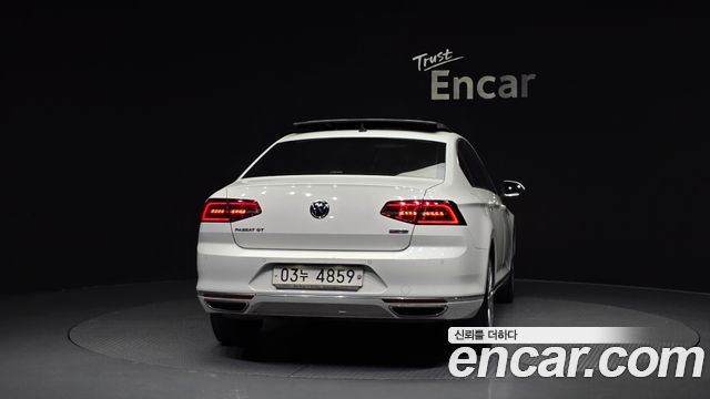 Volkswagen Passat из Кореи Encar