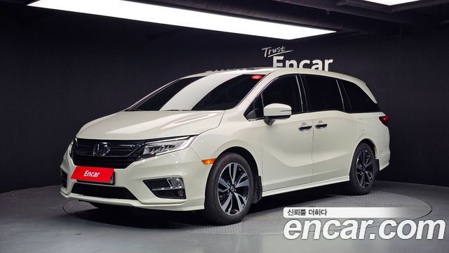 Honda Odyssey 3.5 5th — пробег 81 405 км — фото 1 из 5