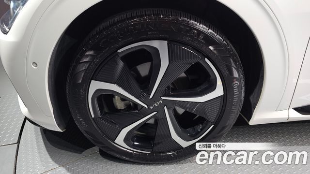 Kia EV6 из Кореи Encar
