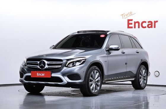 Mercedes-Benz GLC-Class GLC350e 4MATIC Premium — пробег 131 766 км — фото 1 из 5