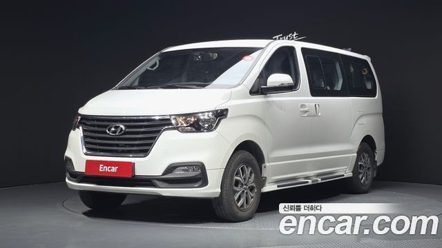Hyundai Starex 4WD Urban 9-Seater Premium Special — пробег 38 850 км — фото 1 из 5