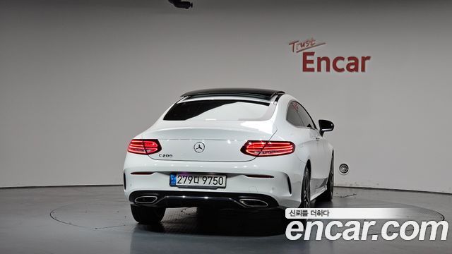 Mercedes-Benz C-Class из Кореи Encar