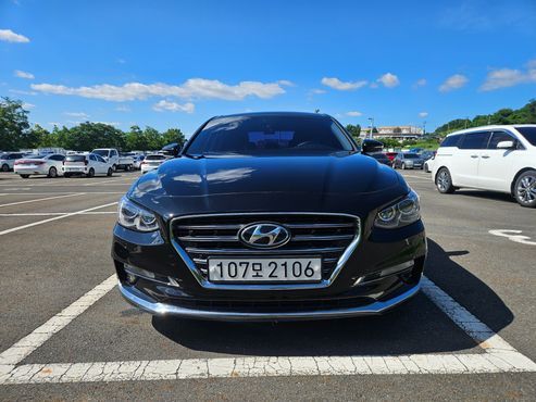 Hyundai Grandeur 2.4 Premium — пробег 181 512 км — фото 1 из 5
