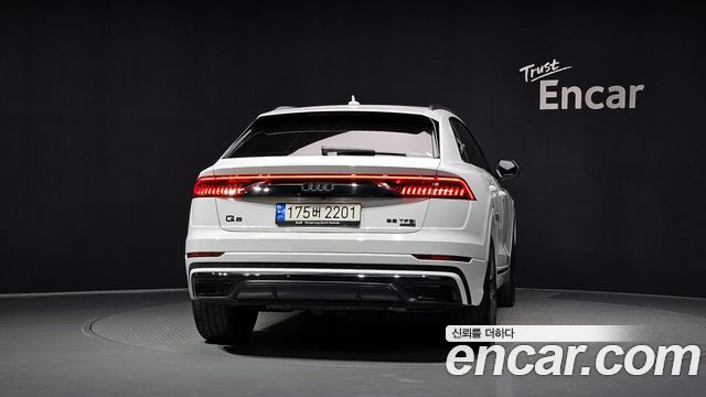 Audi Q8 из Кореи Encar