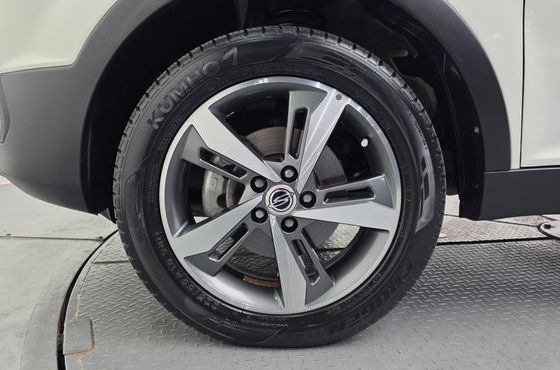 Ssangyong KORANDO 2.2 RX 2WD High DLX — пробег 78 265 км — фото 5 из 5