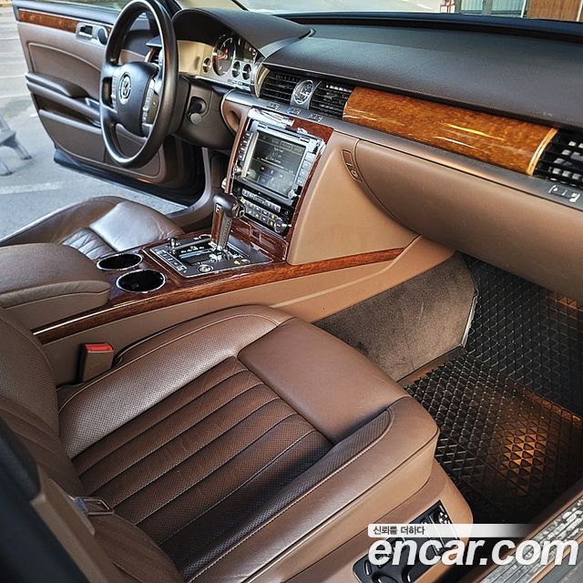 Volkswagen Phaeton из Кореи Encar
