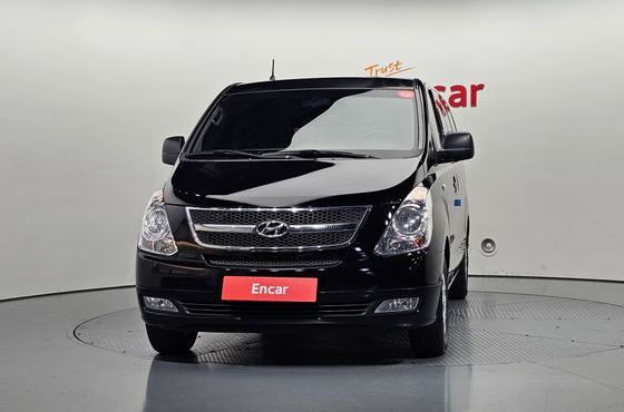 Hyundai Starex 5-Seater VAN CVX Luxury — пробег 173 506 км — фото 3 из 5