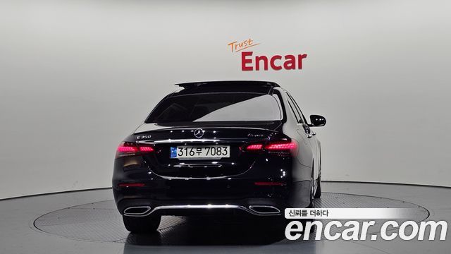 Mercedes-Benz E-Class из Кореи Encar