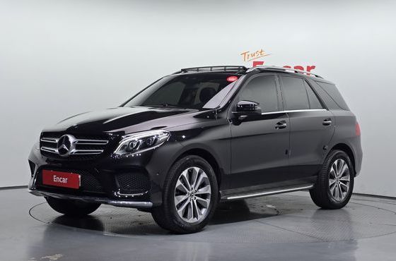 Mercedes-Benz GLE-Class GLE350 d 4MATIC — пробег 74 527 км — фото 1 из 5